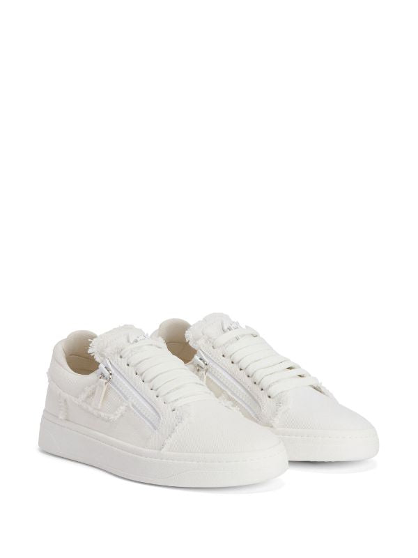 Giuseppe Zanotti
Gz94 frayed-edge sneakers