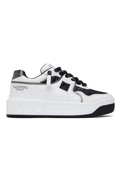 VALENTINO GARAVANI
White &amp; Black One Stud XL Low-Top Sneakers