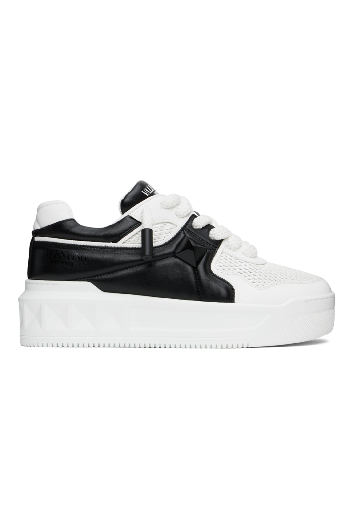 VALENTINO GARAVANI
White &amp; Black Low-Top One Stud XL Sneakers