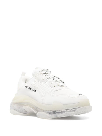 Balenciaga
Triple S sneakers