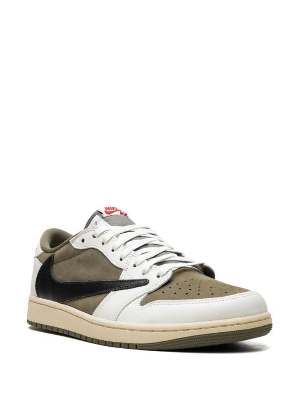 Jordan
x Travis Scott Air Jordan 1 &quot;Olive&quot; sneakers