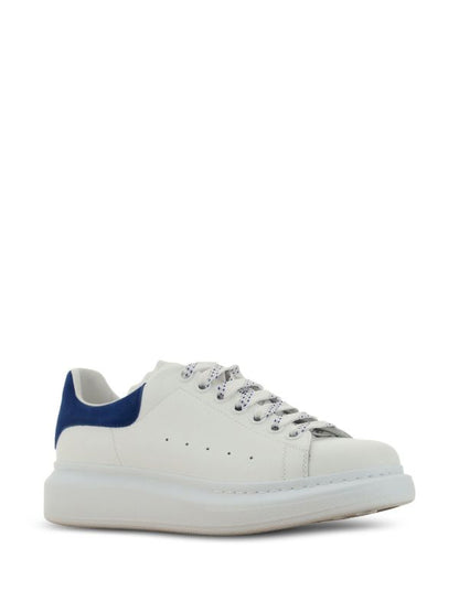 Alexander McQueen
Oversized low-top sneakers