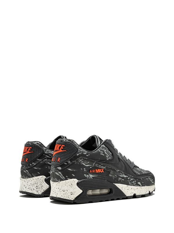 Nike
x Atmos Air Max 90 Premium &quot;Black Tiger Camo&quot; sneakers