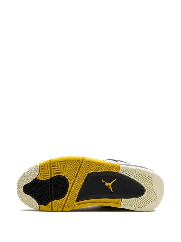 Jordan
Air Jordan 4 &quot;Vivid Sulfur&quot; sneakers