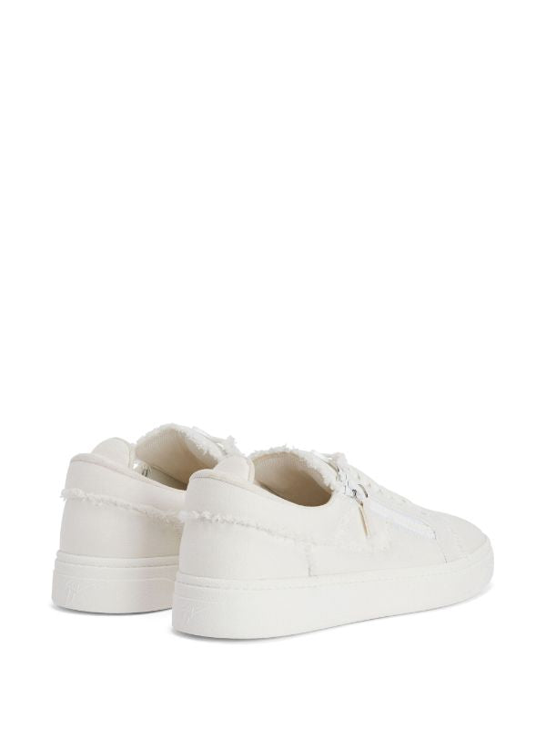 Giuseppe Zanotti
Gz94 frayed-edge sneakers