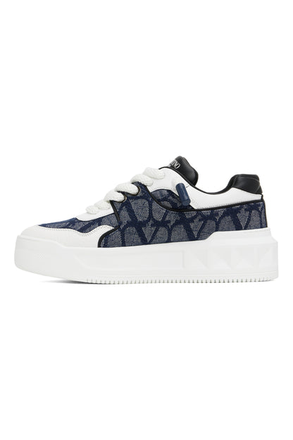 VALENTINO GARAVANI
Navy &amp; White One Stud XL Low-Top Sneakers