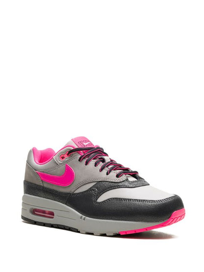 Nike
x HUF Air Max 1 SP &quot;Pink Pow&quot; sneakers