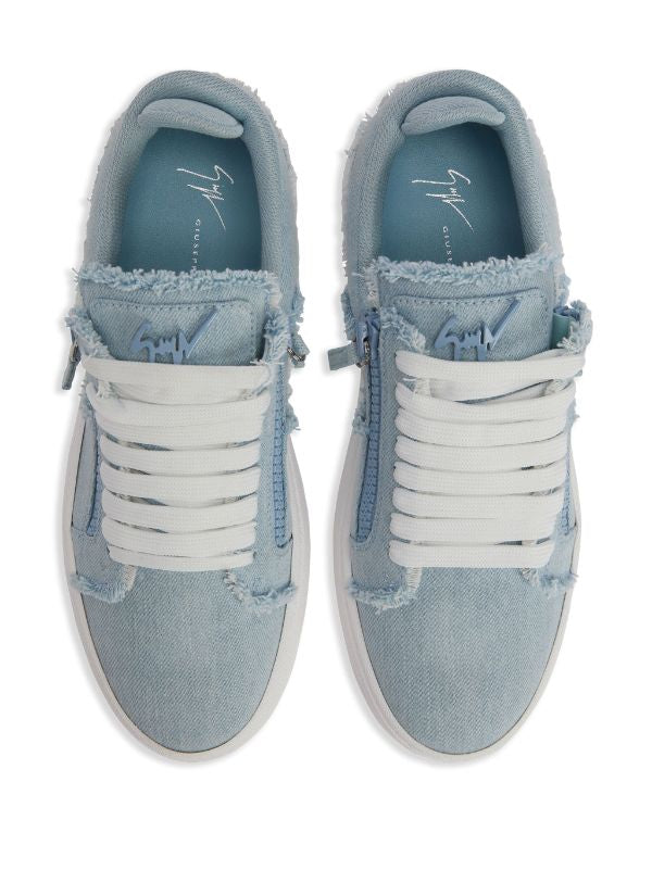 Giuseppe Zanotti
GZ94 raw-cut sneakers