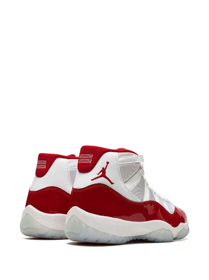 Jordan
Air Jordan 11 &quot;Cherry 2022&quot; sneakers