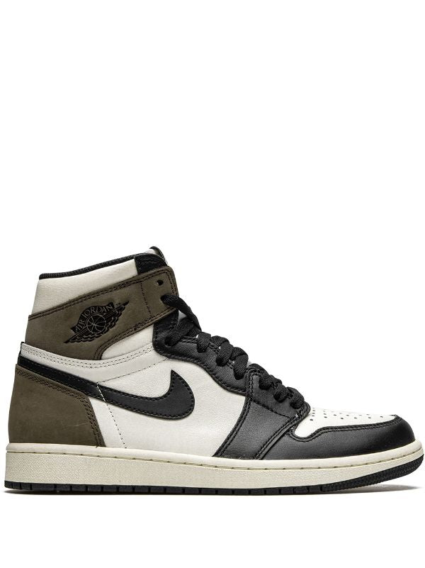 Jordan
Air Jordan 1 Retro High OG &quot;Dark Mocha&quot; sneakers