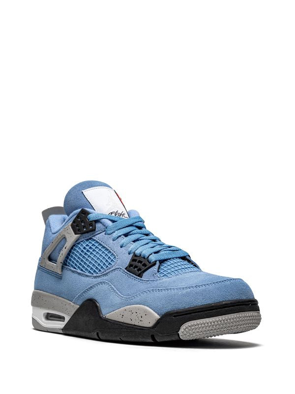 Jordan
Air Jordan 4 Retro sneakers