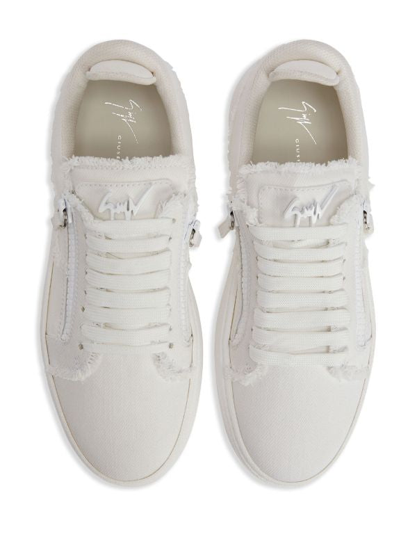 Giuseppe Zanotti
Gz94 frayed-edge sneakers