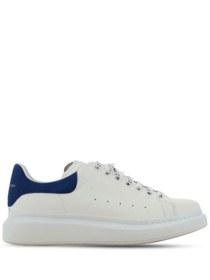 Alexander McQueen
Oversized low-top sneakers