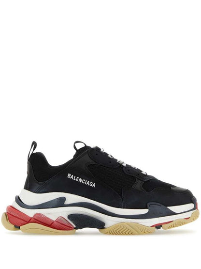 Balenciaga
Triple S sneakers