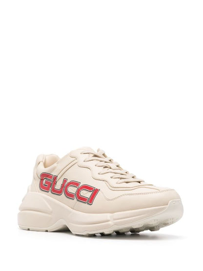 Gucci
logo-print sneakers