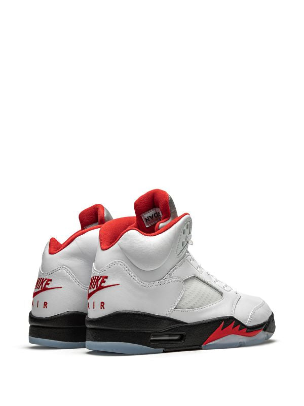 Jordan
Air Jordan 5 Retro &quot;Fire Red Silver Tongue 2020&quot; sneakers