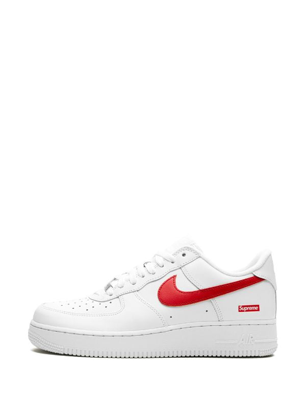 Nike
x Supreme Air Force 1 Low &quot;Shanghai&quot; sneakers